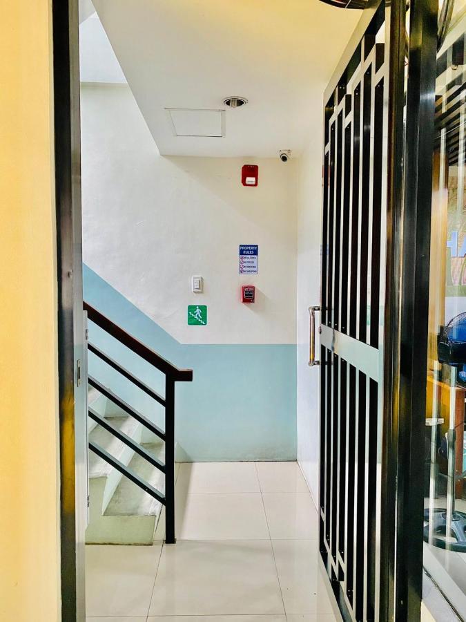 Happy Homes Manila Exterior foto