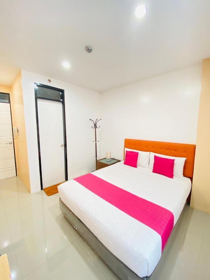 Happy Homes Manila Exterior foto